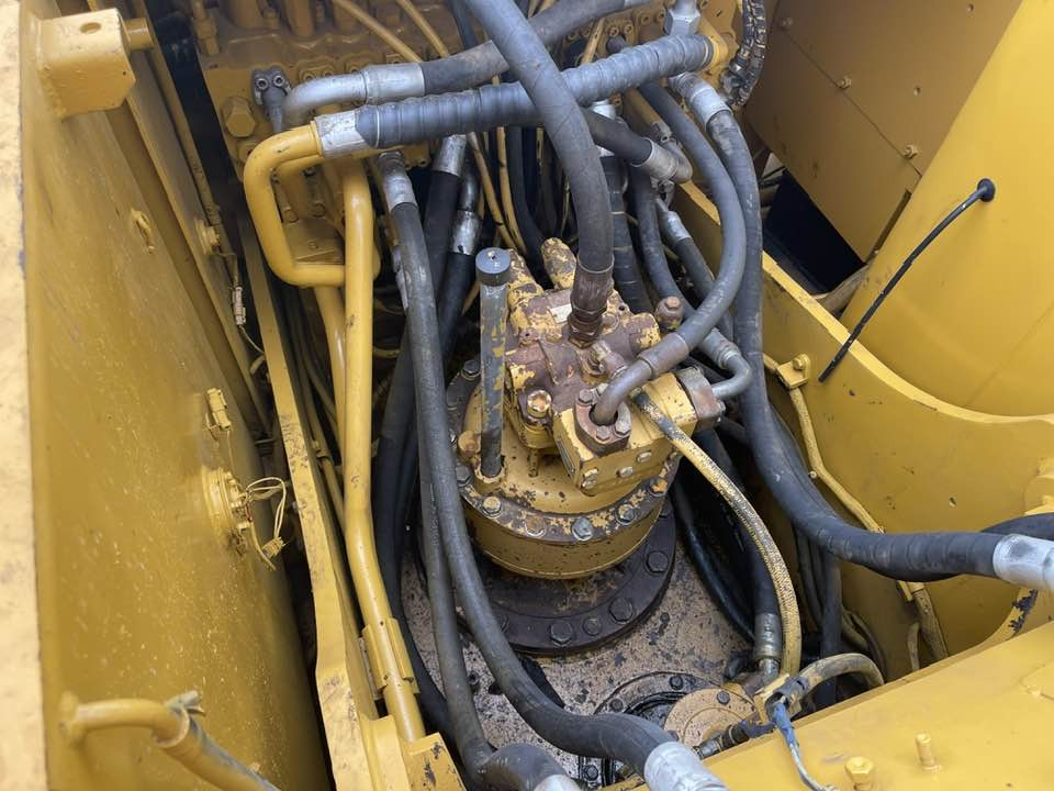 Caterpillar 320CL - Excavator: picture 5 Caterpillar 320CL - Excavator: picture 5