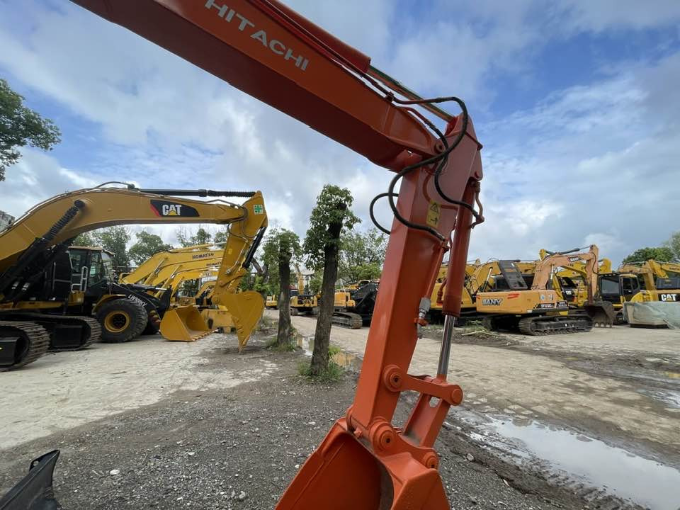 Hitachi ZAXIS 75 - Mini excavator: picture 5 Hitachi ZAXIS 75 - Mini excavator: picture 5