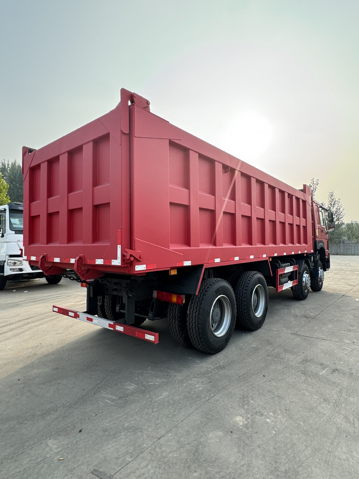 Howo 8x4 - Dumper: picture 3 Howo 8x4 - Dumper: picture 3