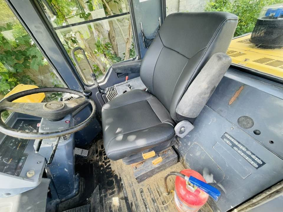 Leasing of Komatsu WA380-8 Komatsu WA380-8: picture 6