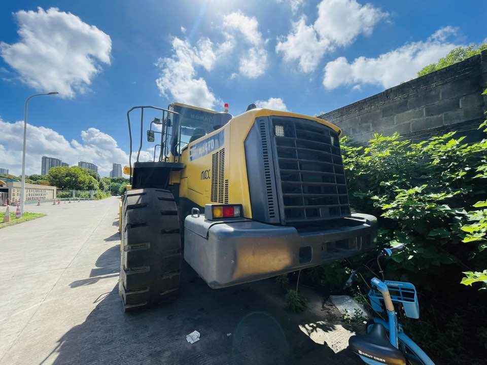 Komatsu WA470 - Wheel loader: picture 3 Komatsu WA470 - Wheel loader: picture 3