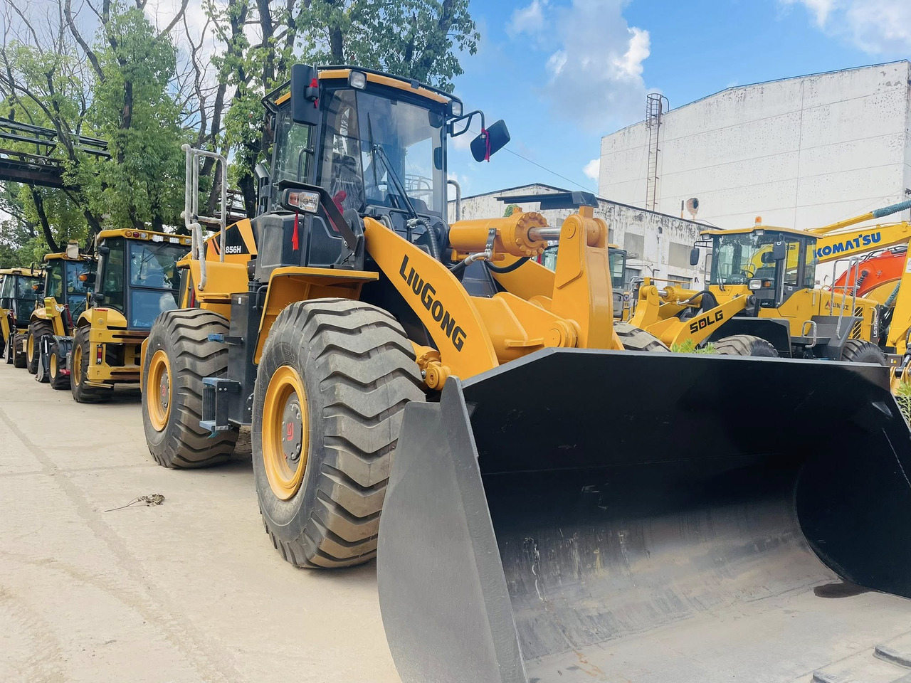 LiuGong 856H - Wheel loader: picture 1 LiuGong 856H - Wheel loader: picture 1