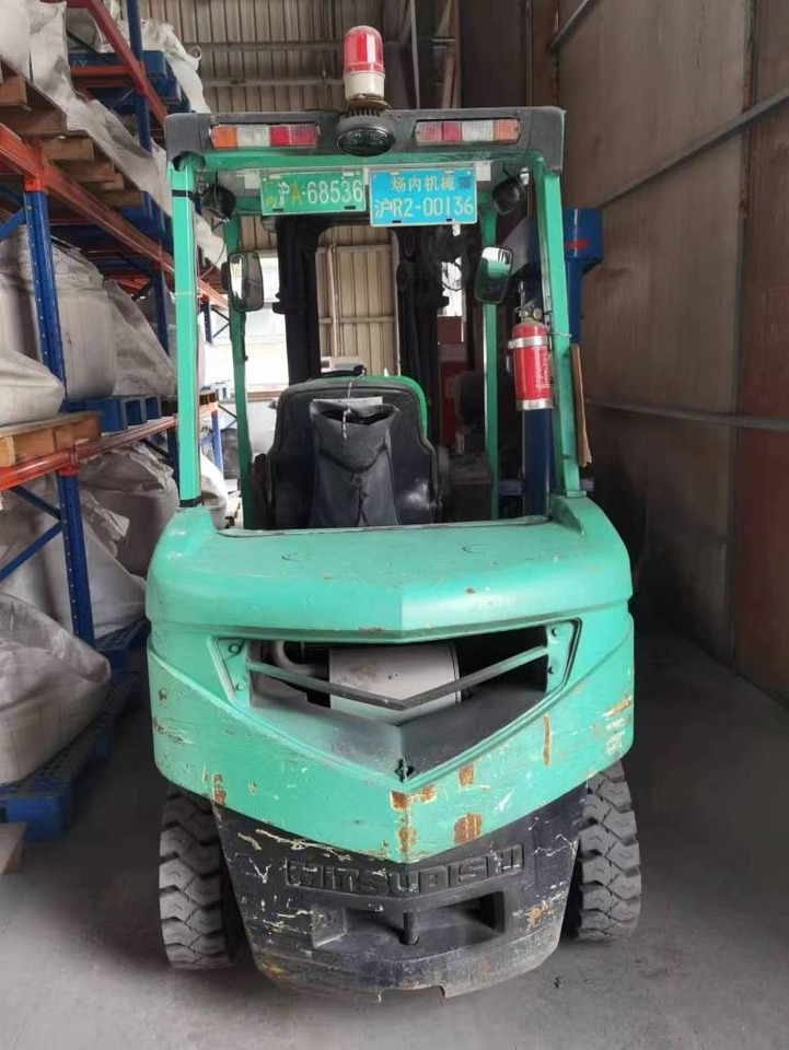 Mitsubishi FD 25 - Diesel forklift: picture 4 Mitsubishi FD 25 - Diesel forklift: picture 4