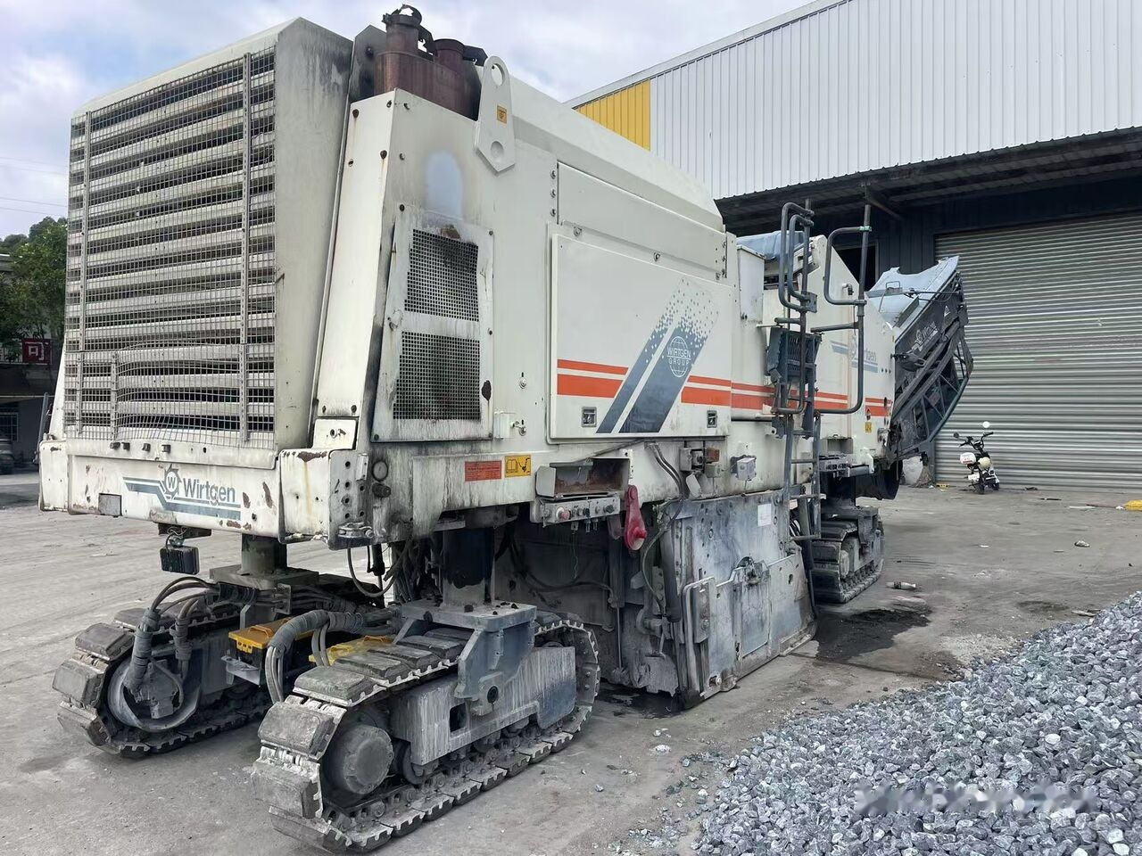 Wirtgen W2000 - Cold planer: picture 2 Wirtgen W2000 - Cold planer: picture 2