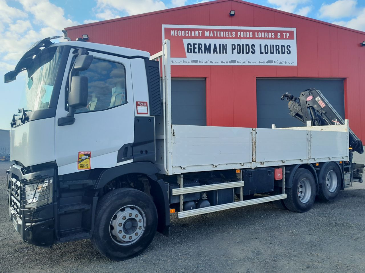 Renault C380 6x2 DTI11 6x2 Standard platform Truck - Dropside/ Flatbed truck, Crane truck: picture 5 Renault C380 6x2 DTI11 6x2 Standard platform Truck - Dropside/ Flatbed truck, Crane truck: picture 5