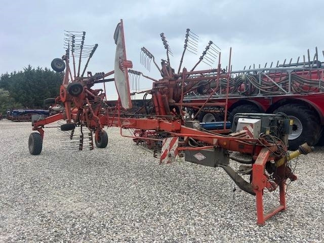 Kuhn GA8020 HYDRAULISK  - Tedder/ Rake: picture 2 Kuhn GA8020 HYDRAULISK  - Tedder/ Rake: picture 2