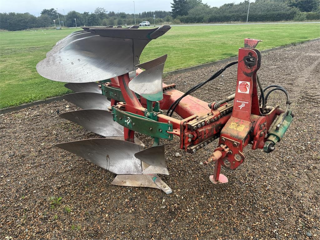 Kverneland F 160 - 4 FURET - Plough: picture 1 Kverneland F 160 - 4 FURET - Plough: picture 1