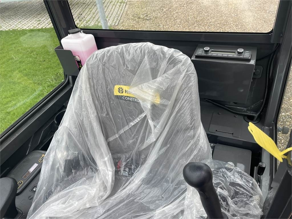 New Holland E19C AG - Mini excavator: picture 5 New Holland E19C AG - Mini excavator: picture 5