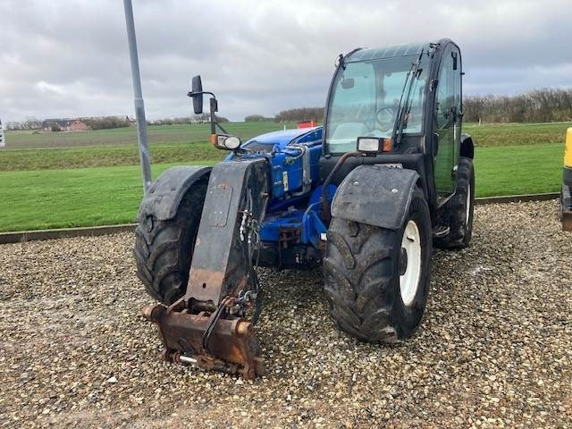 New Holland LM7.35  - Telescopic handler: picture 2 New Holland LM7.35  - Telescopic handler: picture 2
