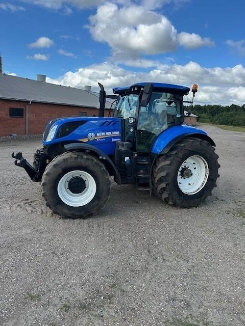 New Holland T7.270 AC MY 18 - Farm tractor: picture 2 New Holland T7.270 AC MY 18 - Farm tractor: picture 2