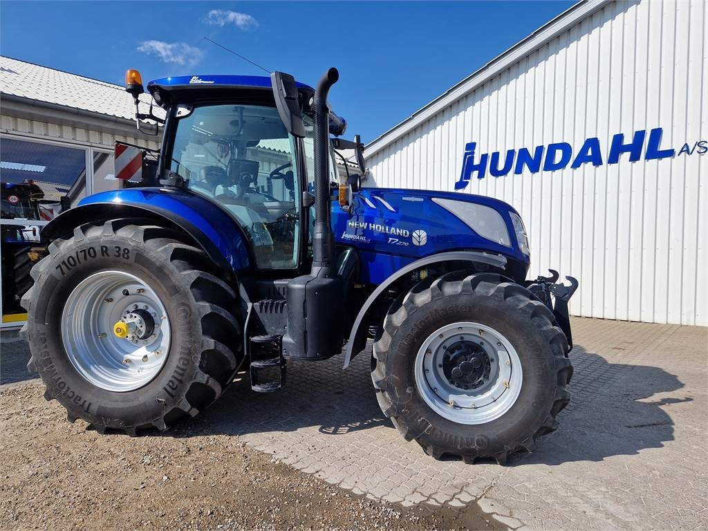 New Holland T7.270AC STAGE V - Farm tractor: picture 1 New Holland T7.270AC STAGE V - Farm tractor: picture 1