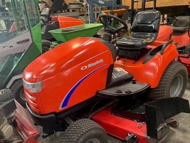 Simplicity LEGAZY 24,5HK DIESEL - Lawn mower: picture 2 Simplicity LEGAZY 24,5HK DIESEL - Lawn mower: picture 2