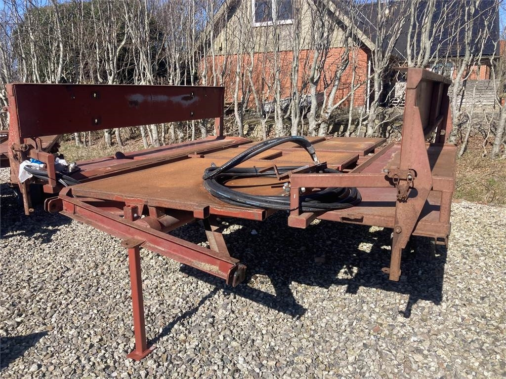 Spragelse 325  - Farm trailer: picture 1 Spragelse 325  - Farm trailer: picture 1