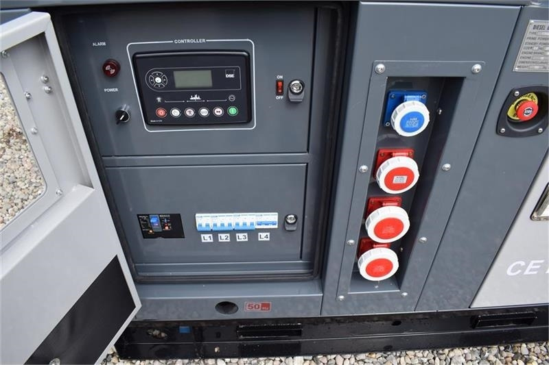 - - - Baudouin 17 kVa - Generator set: picture 5 - - - Baudouin 17 kVa - Generator set: picture 5