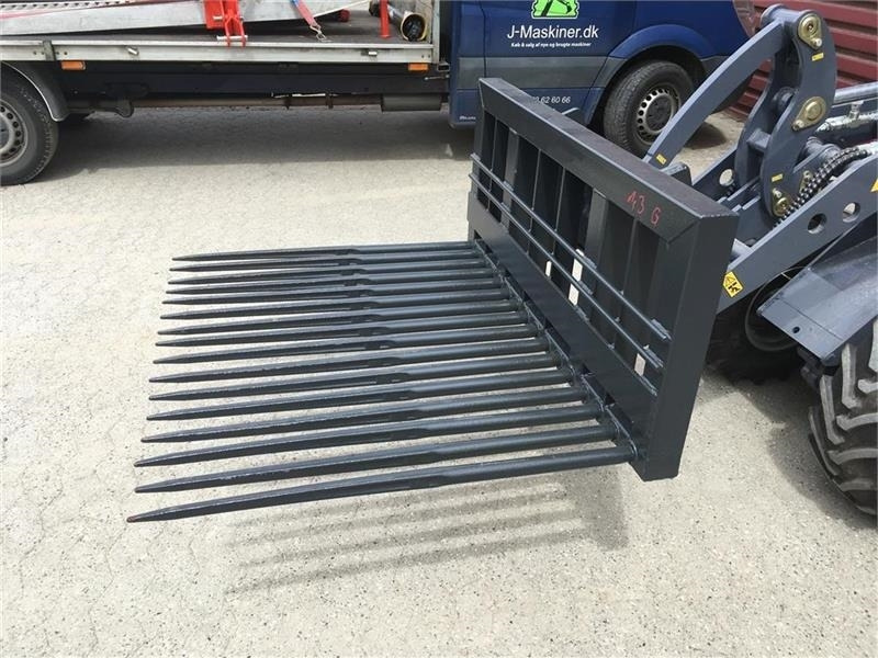 Bucket for Construction machinery - - - Belægningsgreb 1.30 m.: picture 1