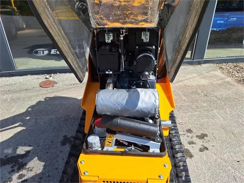 Eurotrac SK 10 - Skid steer loader: picture 4 Eurotrac SK 10 - Skid steer loader: picture 4