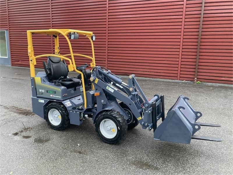 Eurotrac W10 STAGE 5 m. skovl og pallgafler - Compact loader: picture 4 Eurotrac W10 STAGE 5 m. skovl og pallgafler - Compact loader: picture 4