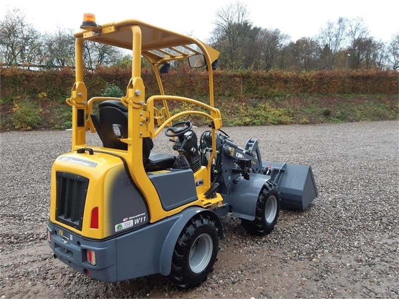 Eurotrac W11 med lav tårn - Compact loader: picture 4 Eurotrac W11 med lav tårn - Compact loader: picture 4