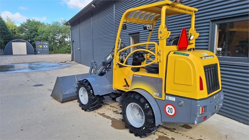 Eurotrac W12 - Compact loader: picture 3 Eurotrac W12 - Compact loader: picture 3