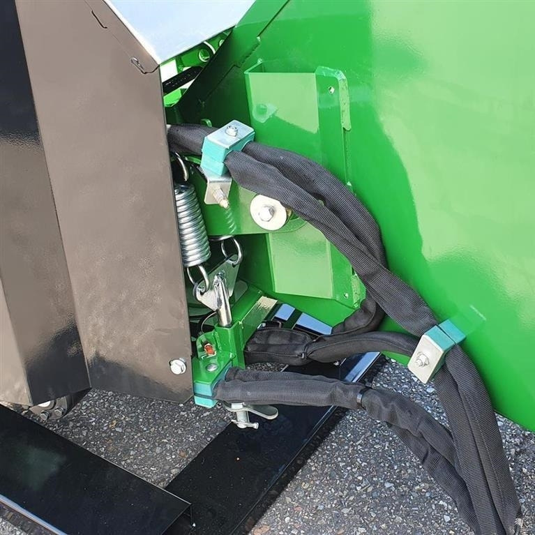 - - - FLISHUGGER TIL TRAKTOR KAPACITET OP TIL Ø25 - Wood chipper: picture 4 - - - FLISHUGGER TIL TRAKTOR KAPACITET OP TIL Ø25 - Wood chipper: picture 4