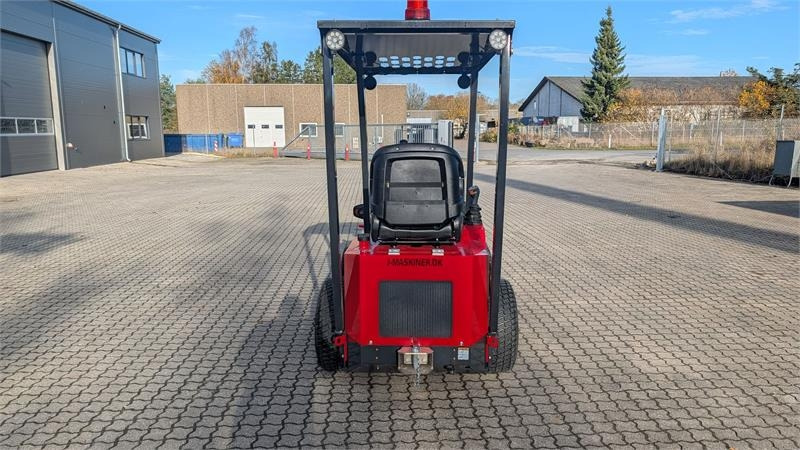 Heracles H150 - Compact loader: picture 4 Heracles H150 - Compact loader: picture 4
