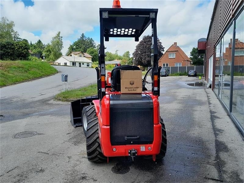 Heracles H190 - Compact loader: picture 3 Heracles H190 - Compact loader: picture 3