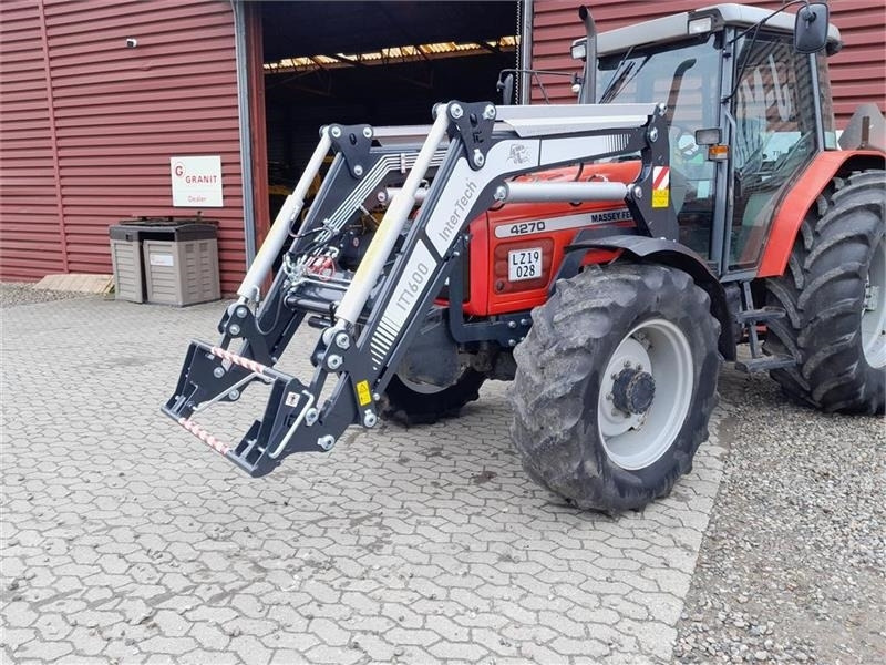 Inter-Tech - Front loader for tractor: picture 2 Inter-Tech - Front loader for tractor: picture 2