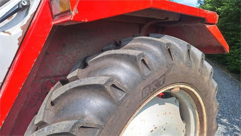 Massey Ferguson 675 SpeedShift Velholdt - Farm tractor: picture 3 Massey Ferguson 675 SpeedShift Velholdt - Farm tractor: picture 3