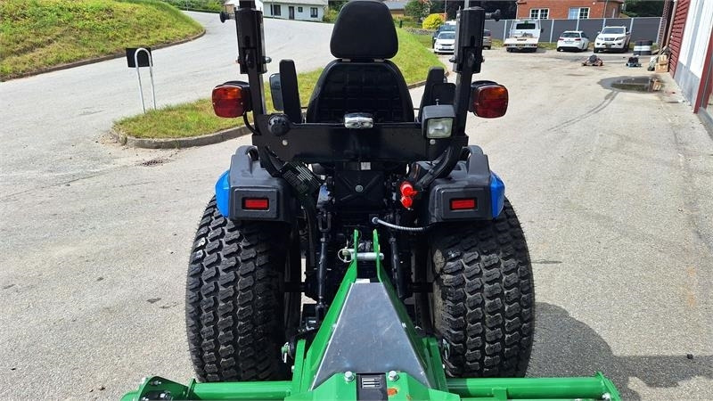 Solis H26 HST hydrostat - Compact tractor: picture 4 Solis H26 HST hydrostat - Compact tractor: picture 4