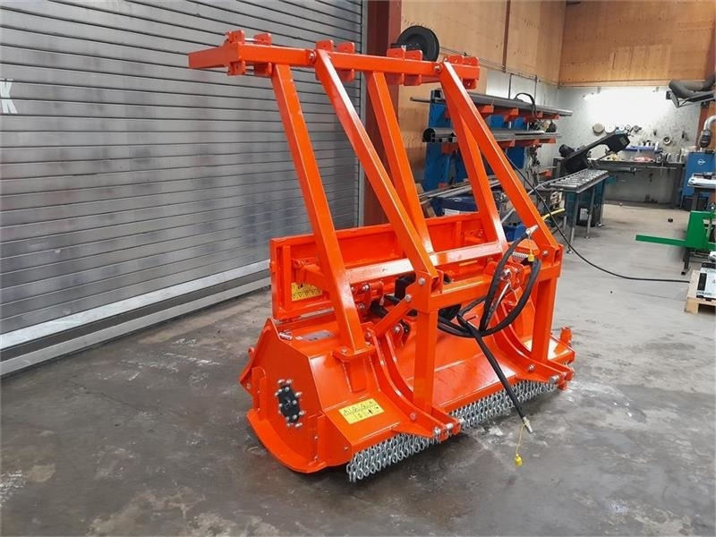 - - - boxer - Forestry mulcher: picture 1 - - - boxer - Forestry mulcher: picture 1