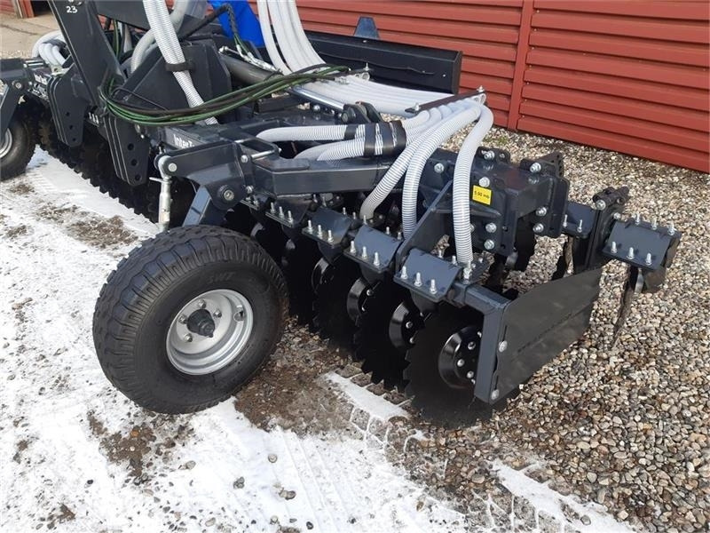 - - - gylle nedfælder 5 meters - Slurry injector: picture 4 - - - gylle nedfælder 5 meters - Slurry injector: picture 4