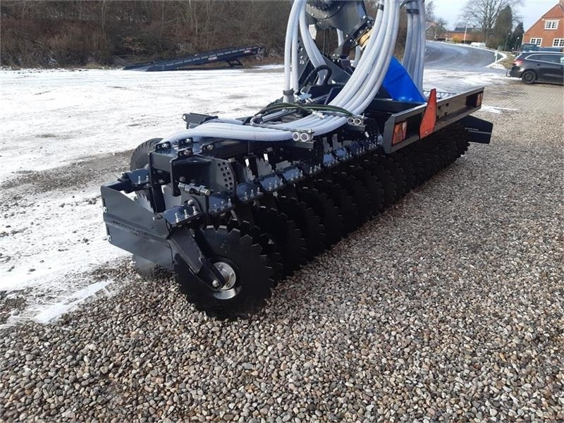 - - - gylle nedfælder 5 meters - Slurry injector: picture 5 - - - gylle nedfælder 5 meters - Slurry injector: picture 5