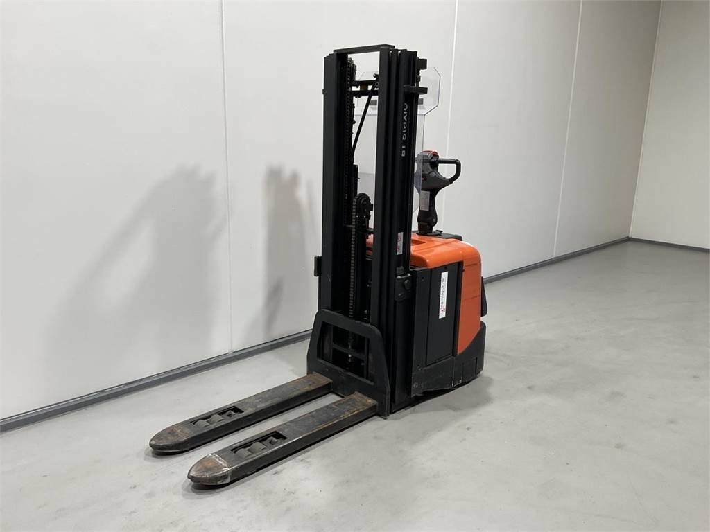 BT SPE125L - Stacker: picture 4 BT SPE125L - Stacker: picture 4