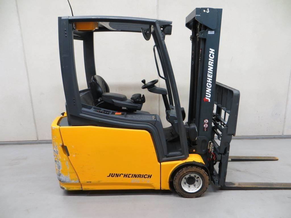 Jungheinrich EFG 220 - Electric forklift: picture 1 Jungheinrich EFG 220 - Electric forklift: picture 1