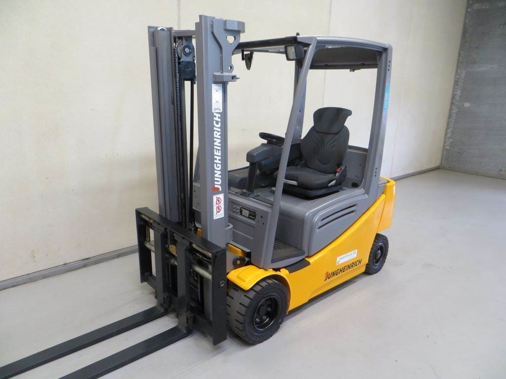 Jungheinrich EFG 318K - Electric forklift: picture 3 Jungheinrich EFG 318K - Electric forklift: picture 3