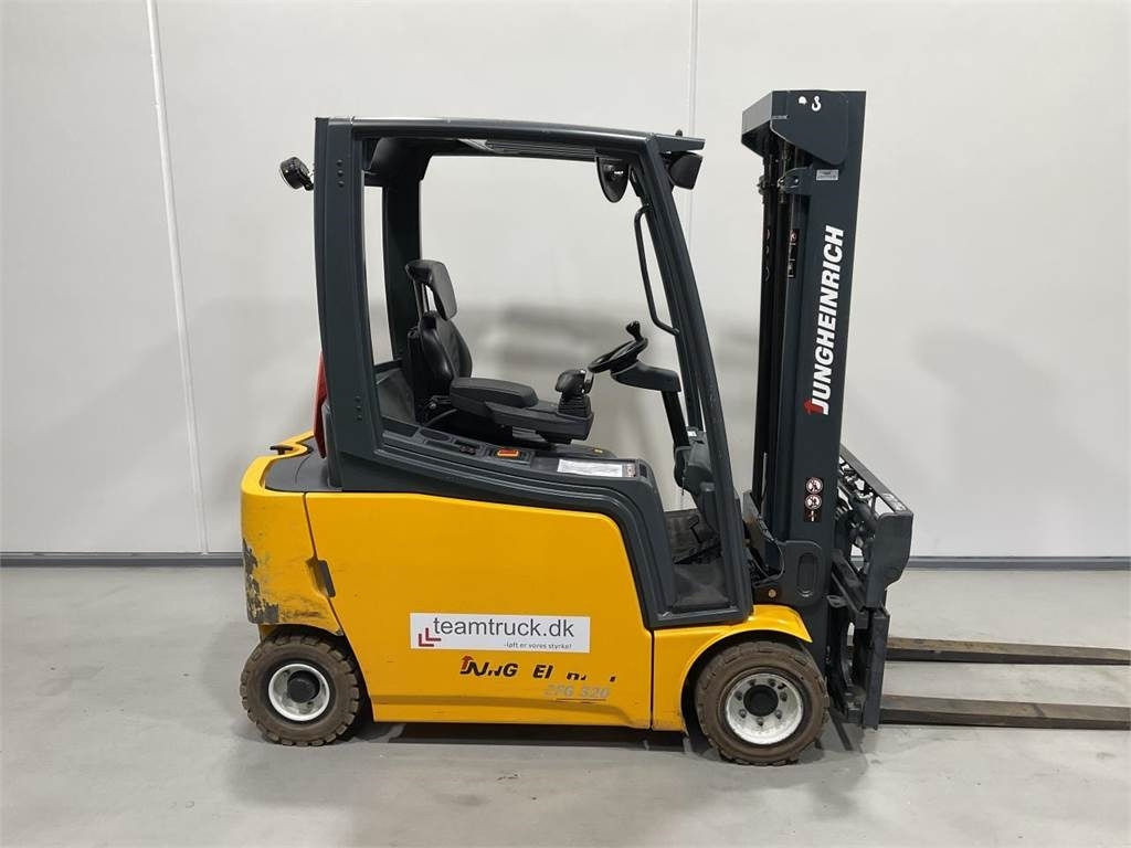 Jungheinrich EFG 320 - Electric forklift: picture 1 Jungheinrich EFG 320 - Electric forklift: picture 1
