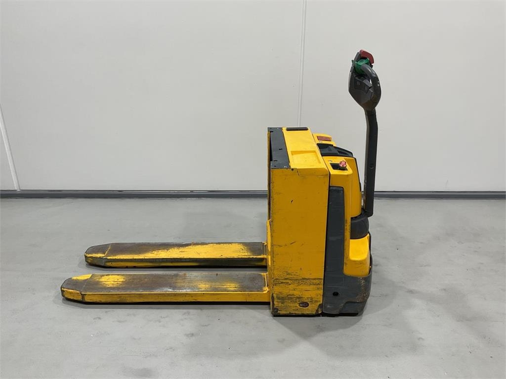 Jungheinrich EJE C20 - Pallet truck: picture 3 Jungheinrich EJE C20 - Pallet truck: picture 3