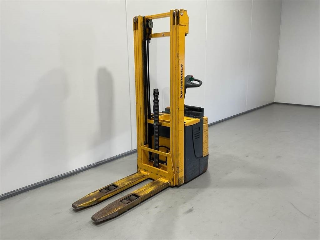 Jungheinrich ERC 214 - Stacker: picture 4 Jungheinrich ERC 214 - Stacker: picture 4
