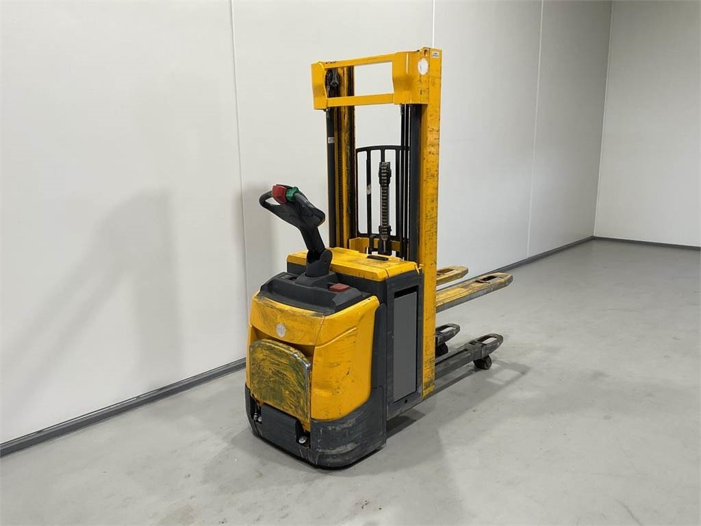 Jungheinrich ERC 214Z - Stacker: picture 2 Jungheinrich ERC 214Z - Stacker: picture 2