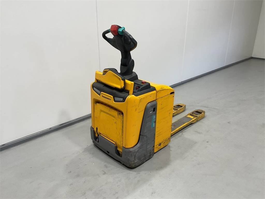 Jungheinrich ERE 120 - Pallet truck: picture 2 Jungheinrich ERE 120 - Pallet truck: picture 2
