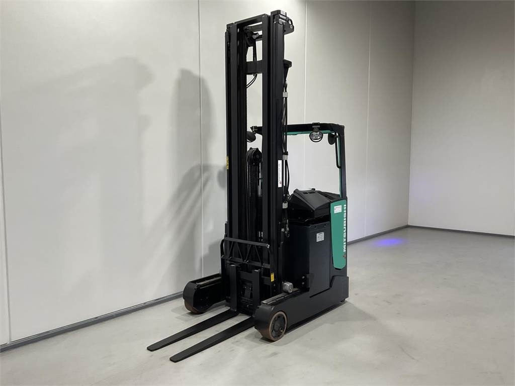 Mitsubishi RB16NH - Reach truck: picture 4 Mitsubishi RB16NH - Reach truck: picture 4