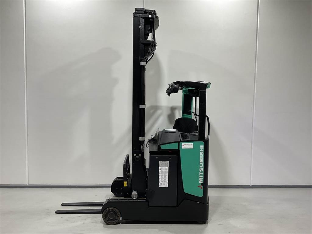 Mitsubishi RB16NH - Reach truck: picture 3 Mitsubishi RB16NH - Reach truck: picture 3