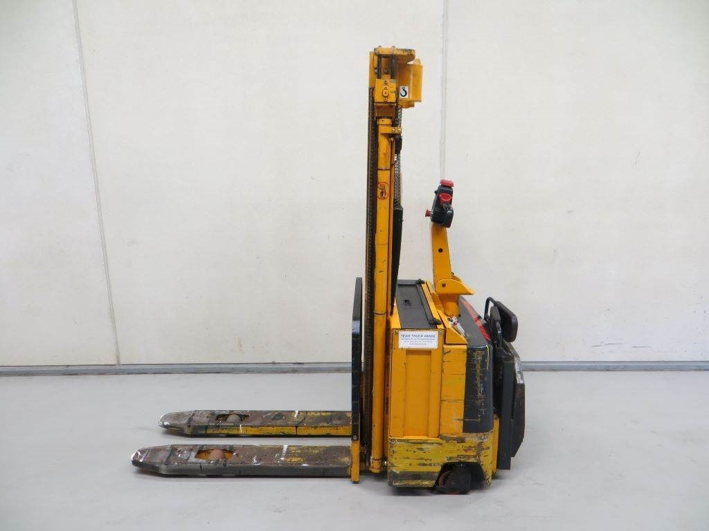 Samag ELT10 - Stacker: picture 2 Samag ELT10 - Stacker: picture 2