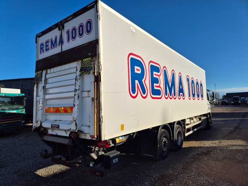DAF CF 330 // 2 compartments /Cool/freeze - Refrigerated truck: picture 5 DAF CF 330 // 2 compartments /Cool/freeze - Refrigerated truck: picture 5