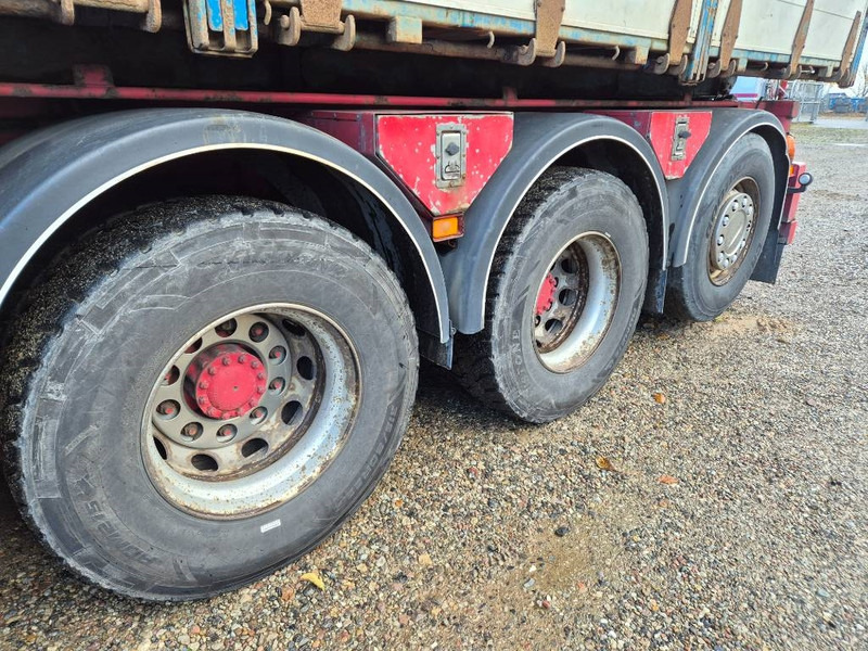 Crane truck Volvo FM 500 8x4/4 // HIAB 244 EP-5 HIPRO // 3 way tip: picture 16 Crane truck Volvo FM 500 8x4/4 // HIAB 244 EP-5 HIPRO // 3 way tip: picture 16