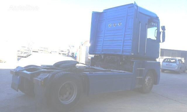 Renault MAGNUM 480 DXI - Tractor unit: picture 3 Renault MAGNUM 480 DXI - Tractor unit: picture 3