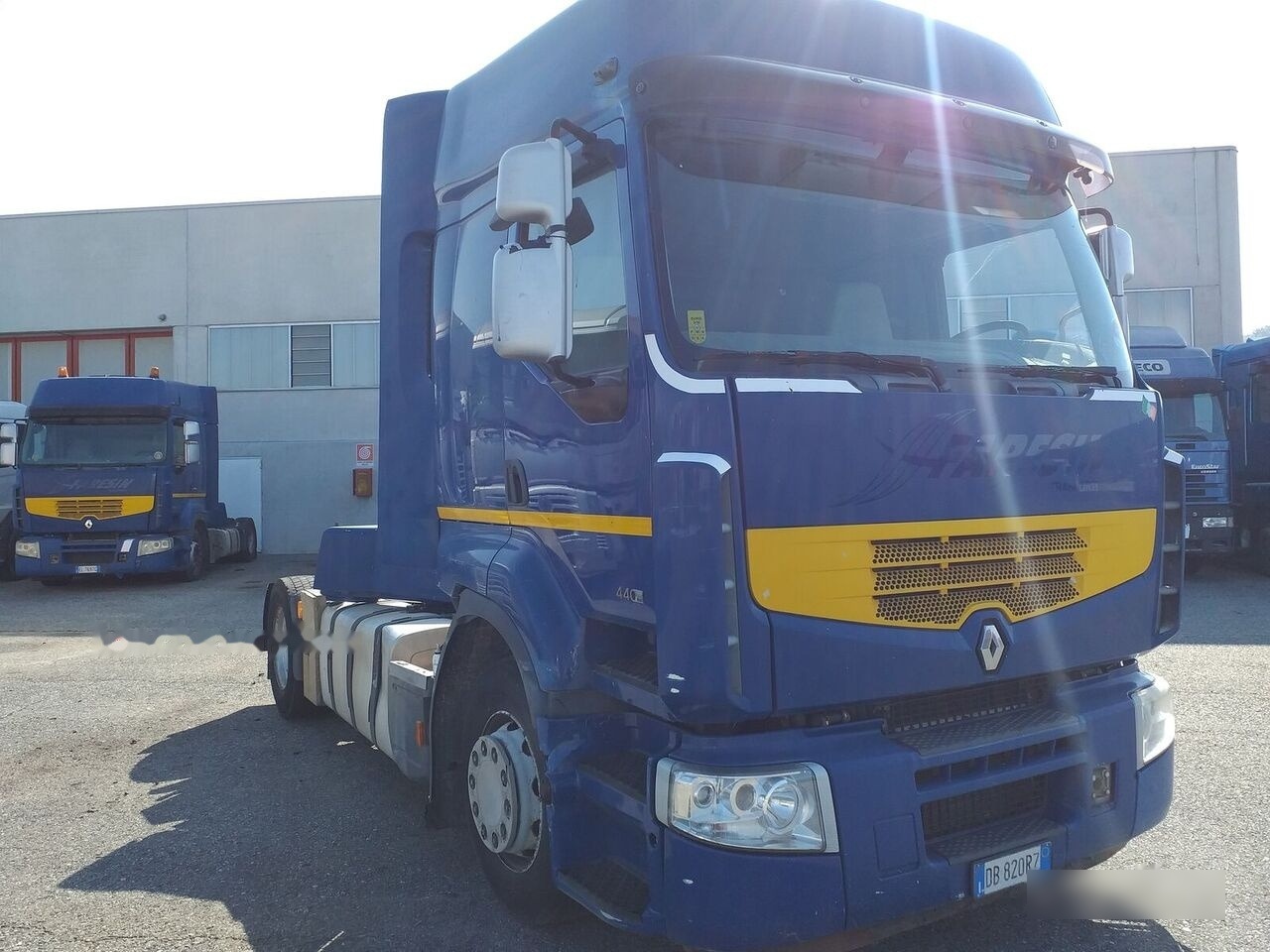 Renault PREMIUM 440 DXI - Tractor unit: picture 2 Renault PREMIUM 440 DXI - Tractor unit: picture 2