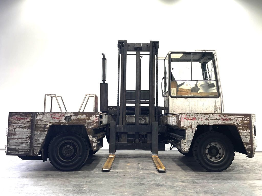 Kalmar DSA 40/14 - Side loader: picture 5 Kalmar DSA 40/14 - Side loader: picture 5