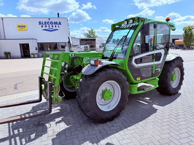 Merlo TF35.7-140 Telehandler - Telescopic handler: picture 1 Merlo TF35.7-140 Telehandler - Telescopic handler: picture 1