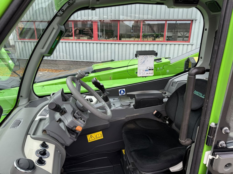 Merlo TF35.7-140 Telehandler - Telescopic handler: picture 5 Merlo TF35.7-140 Telehandler - Telescopic handler: picture 5